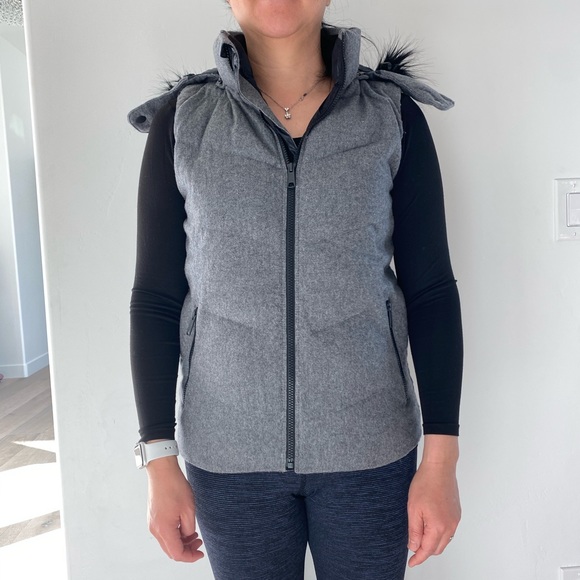 Gap grey vest - size M - Picture 13 of 15